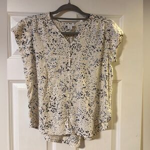 Liz Claiborne Cream and Navy Patterned Blouse